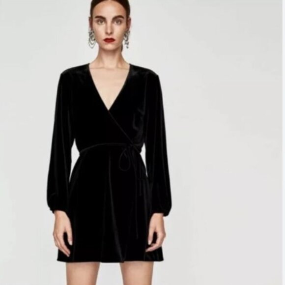 Zara Women's Black Velvet Deep-V Neckline Wrap Mini Dress (Size S) - Picture 1 of 6